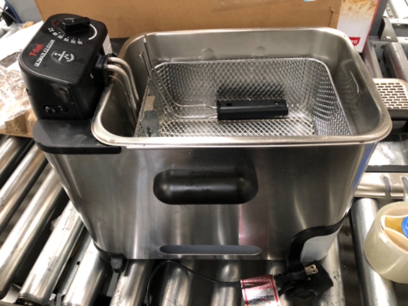 Photo 2 of (PARTS ONLY)T-fal Deep Fryer with Basket, Stainless Steel, Easy to Clean Deep Fryer, Oil Filtration, 2.6-Pound, Silver, Model FR8000 Clean oil filtration system
