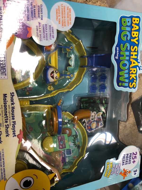 Photo 1 of Baby Shark's Big Show! Shark House Playset – Lights and Sounds Toddler Playset – Interactive Baby Shark Toy