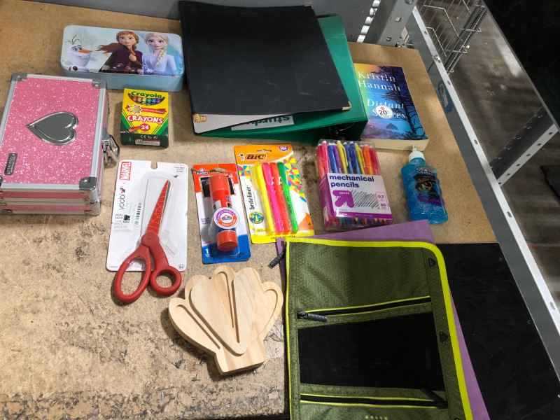 Photo 1 of 15 Assorted school supplies bundle