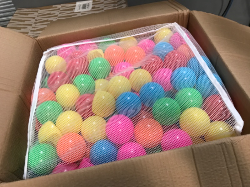 Photo 1 of Amazon Basics BPA Free Crush-Proof Plastic Ball Pit Balls with Storage Bag, Toddlers Kids 12+ Months, 6 Bright Colors - Pack of 400 6 Bright Colors 400 Balls