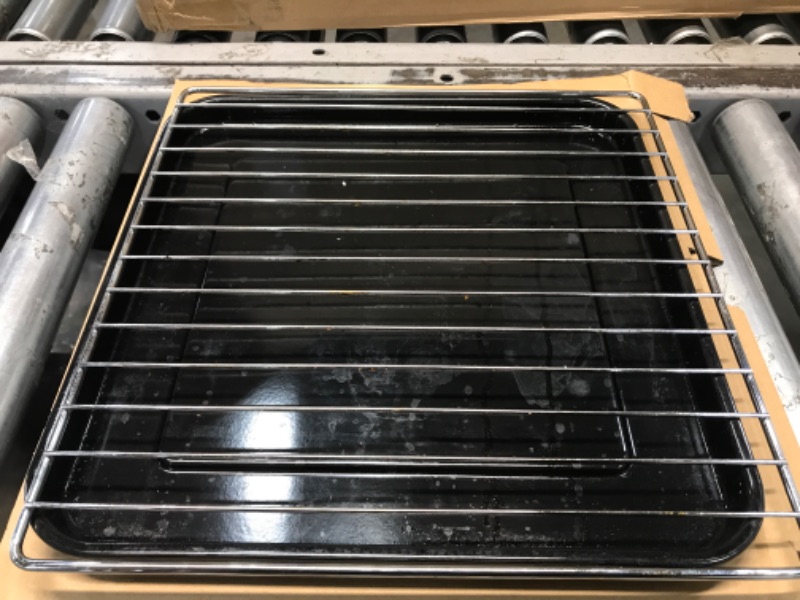 Photo 1 of **USED**GENERIC 14x14 BLACK SHEET PAN WITH COOLING RACK