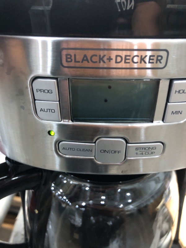 Photo 4 of ***Powers on***BLACK+DECKER 12-Cup Programmable Coffee Maker, Black