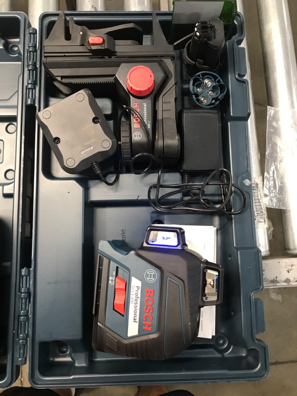 Photo 2 of Bosch GLL3-300 200ft Red 360-Degree Laser Level Self-Leveling with Visimax Technology, Fine Adjustment Mount and Hard Carrying Case Red 3-Plane Line Laser