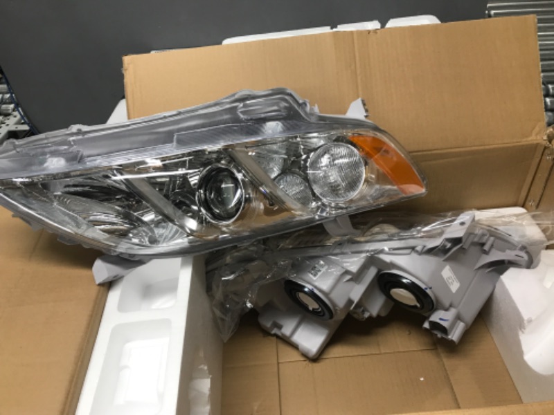 Photo 2 of AUTOSAVER88 Headlight Assembly Compatible with 2007-2009 Camry Exclude Hybird Projector Chrome Housing Amber Reflector Clear Lens Headlamps Replacement