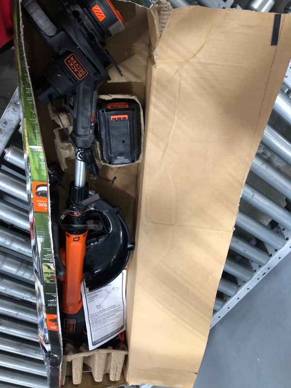 Photo 2 of **USED**MISSING PARTS** BATTERY IS WRONG SIZE**BLACK+DECKER LSTE525 20V MAX Lithium-Ion 2 Battery Cordless String Trimmer / Edger
