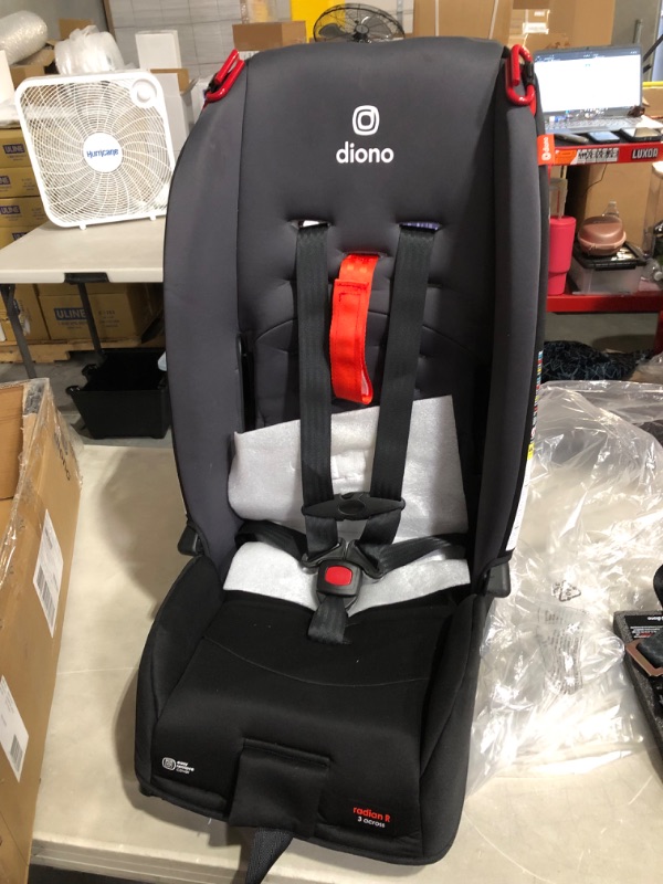 Photo 4 of **USED- SEE NOTES**Diono Radian 3R, 3-in-1 Convertible Car Seat Black Jet