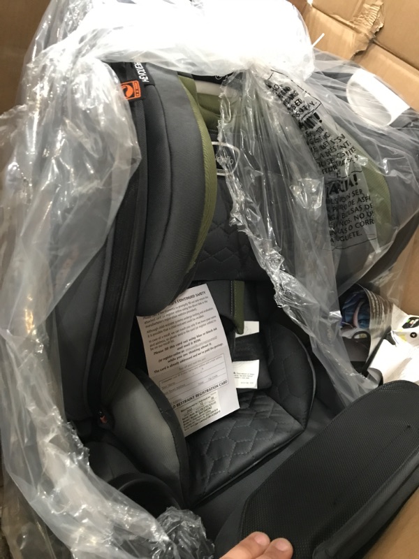 Photo 2 of Evenflo Revolve Extend Rockland Convertible Car Seat Revolve Extend Quick Clean Cover Rockland Green