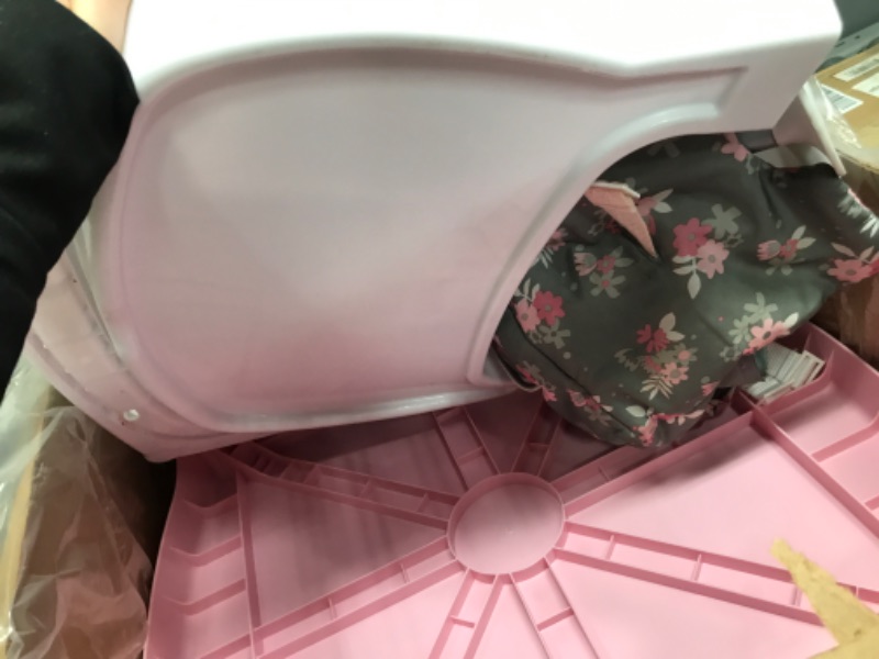 Photo 1 of Evenflo 4-in-1 Eat & Grow Convertible High Chair Poppy Floral