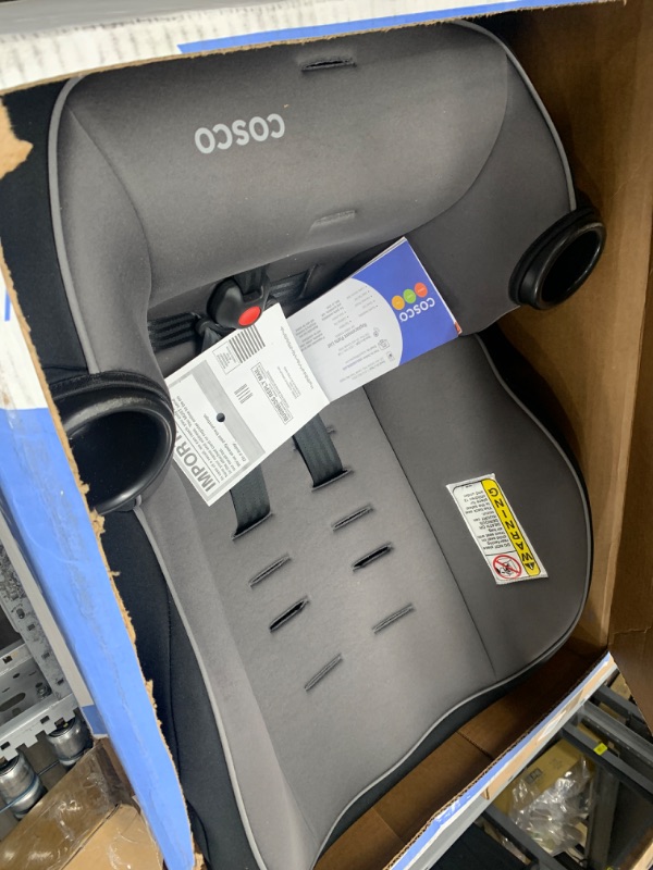 Photo 2 of Cosco Onlook 2-in-1 Convertible Car Seat, Rear-Facing 5-40 pounds and Forward-Facing 22-40 pounds and up to 43 inches, Black Arrows