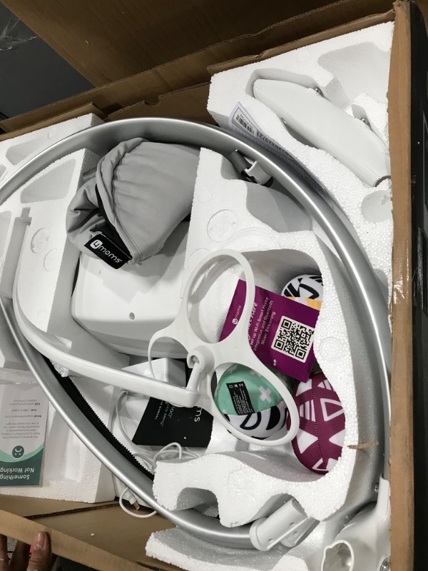 Photo 2 of 4moms mamaRoo Multi-Motion Baby Swing Smart Connectivity - Gray