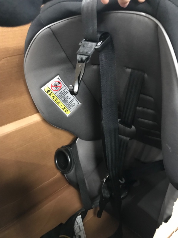 Photo 4 of Cosco Onlook 2-in-1 Convertible Car Seat, Rear-Facing 5-40 pounds and Forward-Facing 22-40 pounds and up to 43 inches, Black Arrows