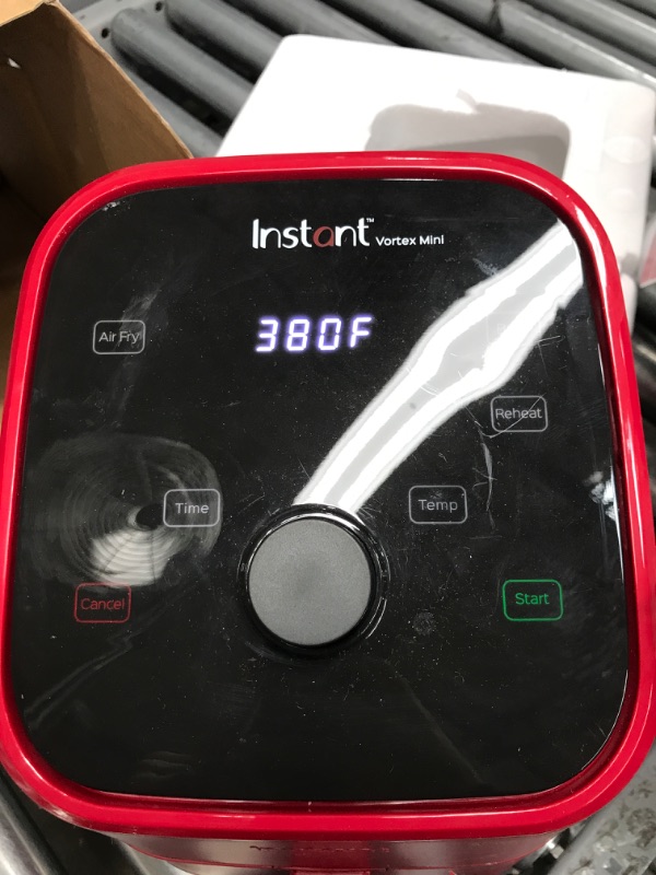 Photo 2 of ***tested/ turns on** Instant Vortex 4-in-1, 2-QT Mini Air Fryer Oven Combo, From the Makers of Instant Pot with Customizable Smart Cooking Programs, Nonstick and Dishwasher-Safe Basket, App with over 100 Recipes, Red