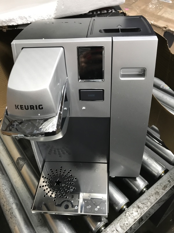 Photo 2 of **DOES NOT TURN ON// PARTS ONLY*** Keurig K155 Office Pro Commercial Coffee Maker, Single Serve K-Cup Pod Coffee Brewer, Silver, Extra Large 90 Oz. Water Reservoir