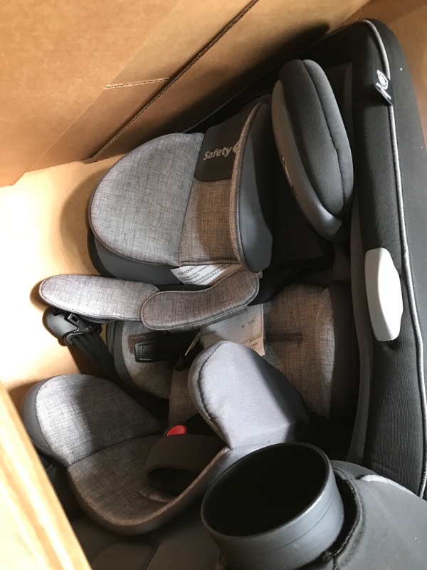 Photo 3 of Safety 1st Grow and Go All-in-One Convertible Car Seat, Rear-facing 5-40 pounds, Forward-facing 22-65 pounds, and Belt-positioning booster 40-100 pounds, Harvest Moon Harvest Moon Original