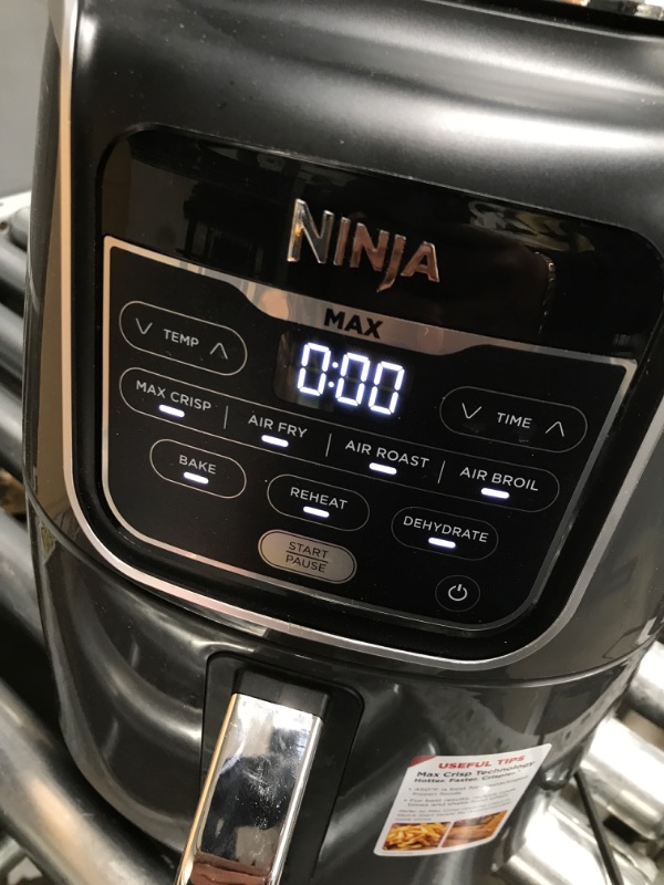 Photo 3 of Ninja AF161 Max XL Air Fryer that Cooks, Crisps, Roasts, Bakes, Reheats and Dehydrates, with 5.5 Quart Capacity, and a High Gloss Finish, Grey 5.5 Quarts