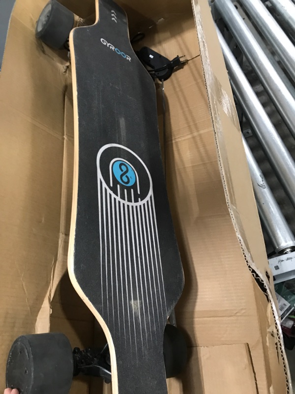 Photo 2 of Gyroor R1 Electric Skateboard - Electric Longboard
