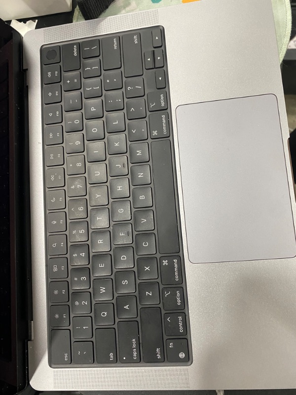 Photo 1 of Apple 2021 MacBook Pro (14-inch, M1 Pro chip