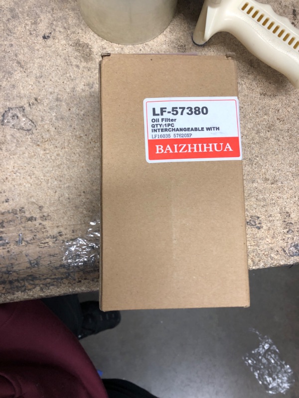 Photo 2 of BAIZHIHUA LF16035 Oil Filter Replaces 30-00463-00 300046300 LF9028 57620XP LF3972 P558615 BT7349 DBL7349 1240388H1 11E170120 3903264 Compatible with Carrier Reefer 7300 & 7500 Reefer Unit