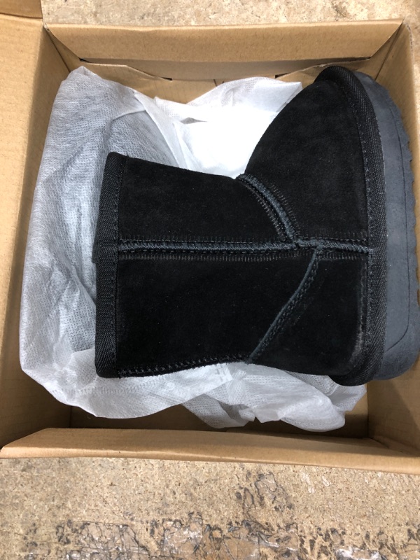 Photo 1 of **NEW**  Vepose Boy's Girl's Snow Boots Cow Suede Leather Warm Classic Booties for Toddler  Size:  Kids-8 Toddler Child Booties-827-Black