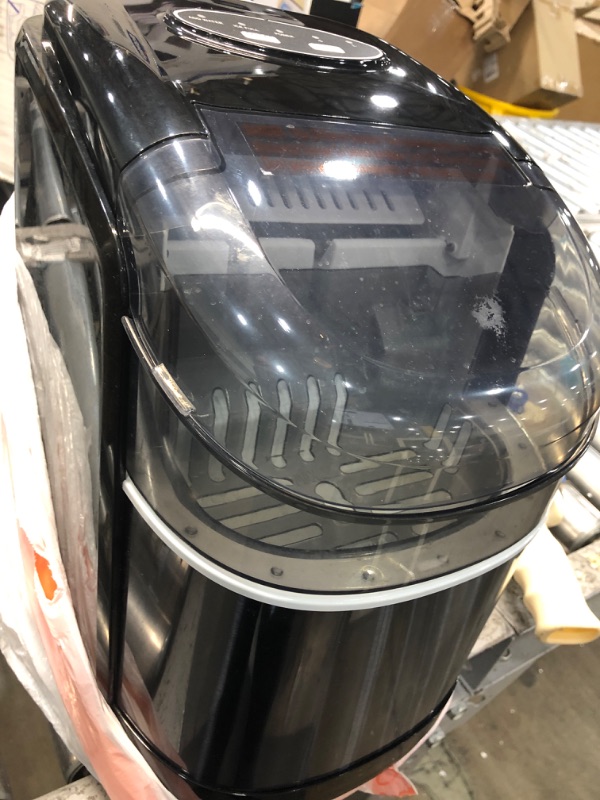 Photo 1 of ***POwers On***Kismile Countertop Ice Maker Machine