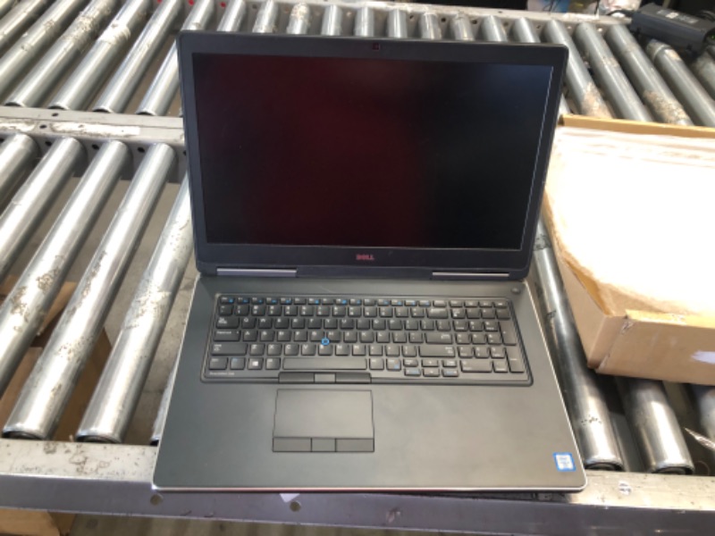 Photo 2 of **PARTS ONLY**Dell Precision 7720 17.3-inch FHD Core i7-7820HQ 2.9GHz, 32GB RAM, 512GB SSD, Windows 10 Pro 64Bit, CAM (Renewed)
