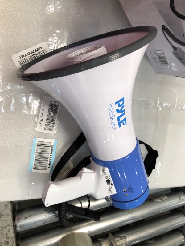 Photo 2 of Pyle Compact Portable PA Megaphone Speaker - 50W Handheld Bullhorn with LED Flashlight, Alarm Siren, Adjustable Volume, Detachable Microphone, Battery Powered for Indoor & Outdoor Use