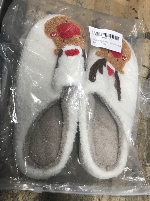 Photo 2 of ajobity Cute Slipper for Women Elk Slide Slippers Fun Xmas Slippers Heart Bunny Slides Soft Plush Christmas Cotton Slippers Keep Warm Couples Slides Red 5-6.5 Women/4.5-5 Men