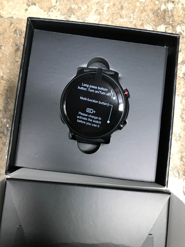 Photo 3 of NoiseFit Active Smartwatch Robust Black