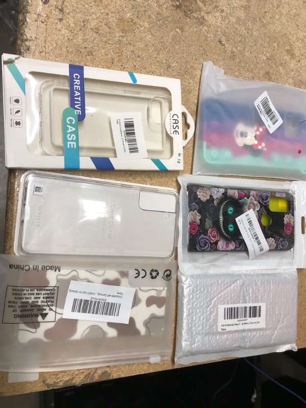 Photo 1 of MISCELLANEOUS BUNDLE OF ASSORTED PHONE CASES