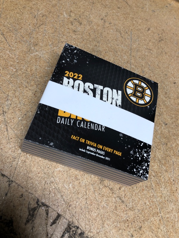 Photo 2 of TURNER SPORTS Boston Bruins 2022 Box Calendar (22998051458)