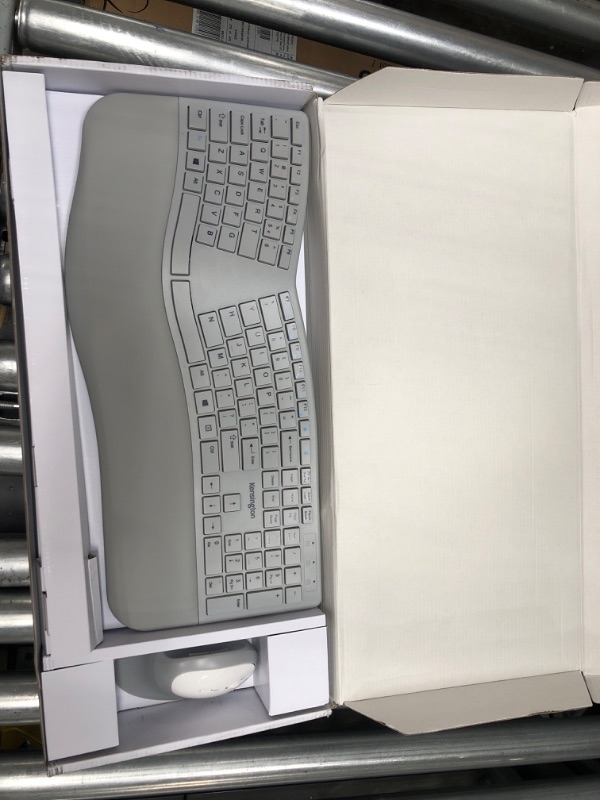 Photo 1 of Kensington Pro Fit Ergo Wireless Keyboard and Mouseâ€
