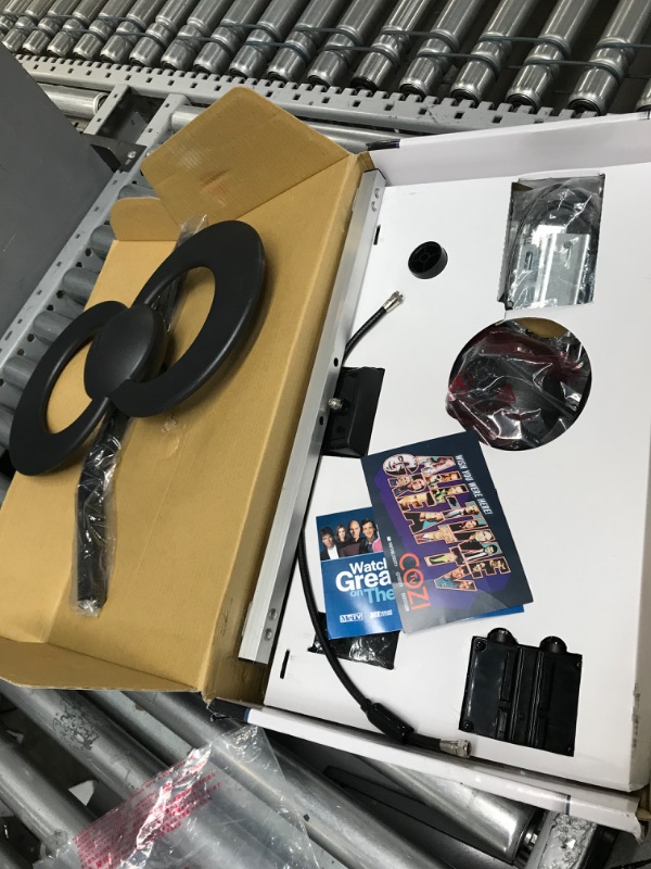 Photo 1 of Antennas Direct ClearStream 4V TV Antenna, 70+ Mile Range, UHF/Vhf, Multi-Directional, Indoor, Attic, Outdoor, Mast W/Pivoting Base/Hardware/Adjustable Clamp/Sealing Pads, 4K Ready, Black – C4-V-CJM 70 Miles