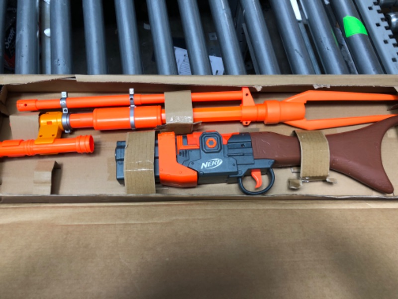 Photo 2 of NERF Star Wars Amban Phase-Pulse Blaster, The Mandalorian, Scope, Breech Load, 50.25 Inches Long (Amazon Exclusive) Frustration-Free Packaging