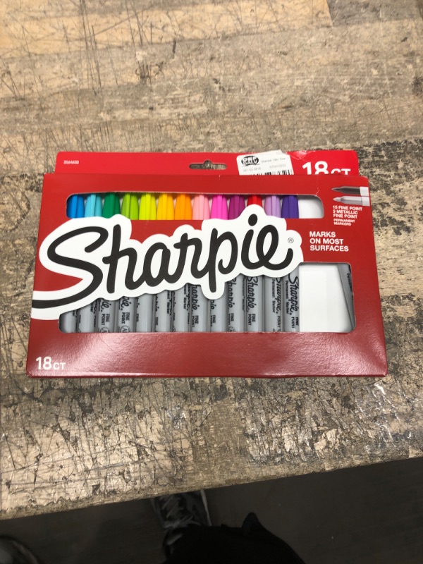 Photo 1 of Sharpie UltraFine 18 count Permanent Markers Multicolor