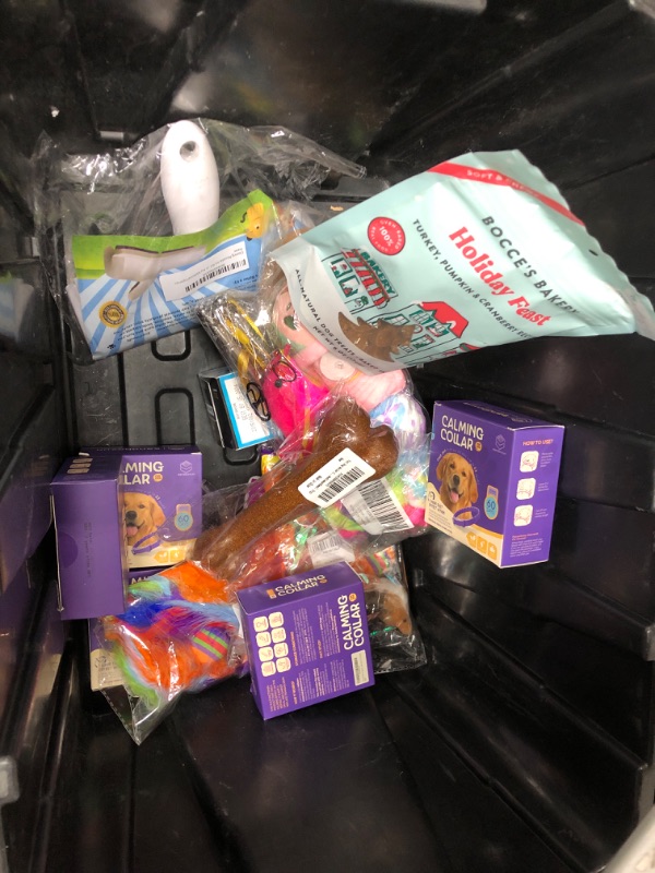 Photo 1 of 14 CAT/DOG ITEMS
