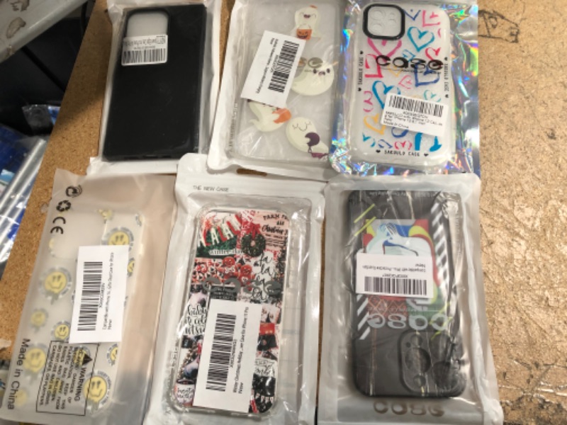 Photo 1 of miscellaneous bundle of assorted phone case