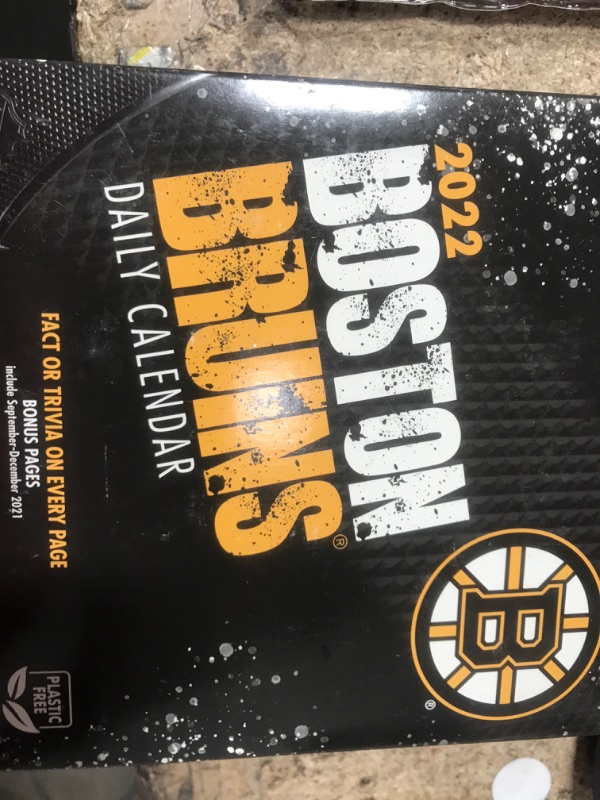 Photo 2 of TURNER SPORTS Boston Bruins 2022 Box Calendar (22998051458)