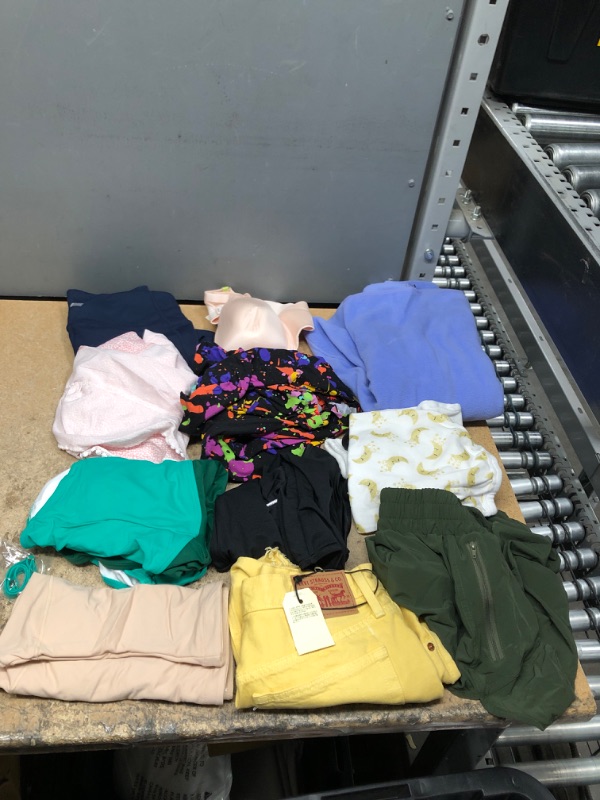 Photo 1 of BUNDLE OF ASSORTED WOMENS CLOTHING