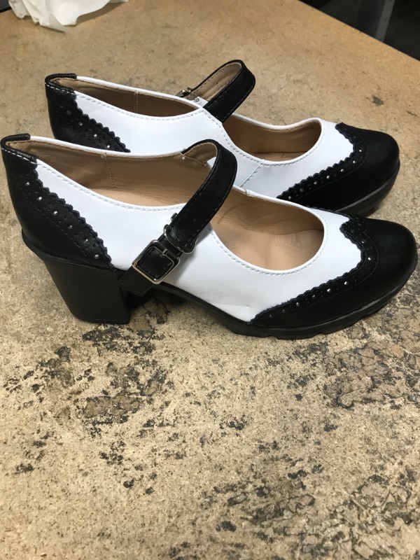 Photo 2 of Fashion Black and White chunky heel  size 41