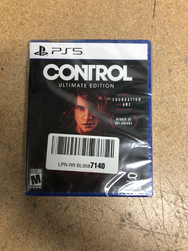 Photo 2 of Control Ultimate Edition - PlayStation 5