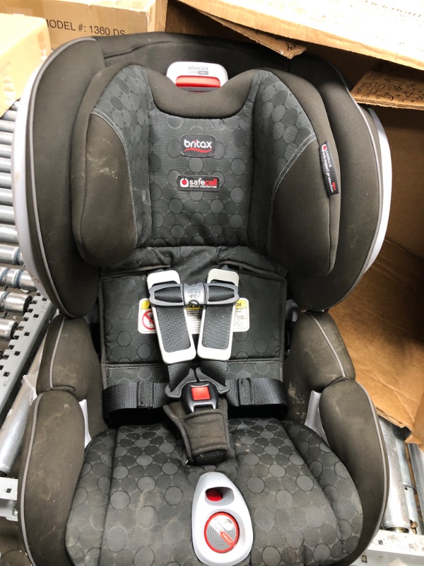 Photo 1 of Britax Advocate Clicktight Convertible Car Seat, Gray Ombre SafeWash Gray Ombre Advocate