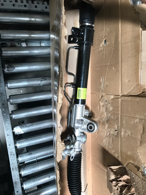 Photo 3 of ACDelco GM Original Equipment 23271566 Hydraulic Rack and Pinion Steering Gear Assembly with Inner Tie Rods