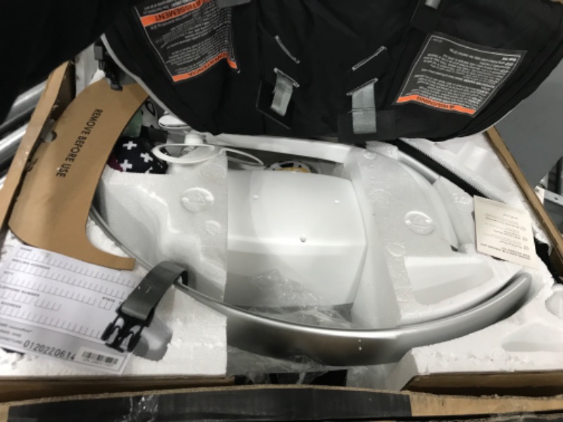 Photo 2 of 4moms mamaRoo Multi-Motion Baby Swing Smart Connectivity - Gray