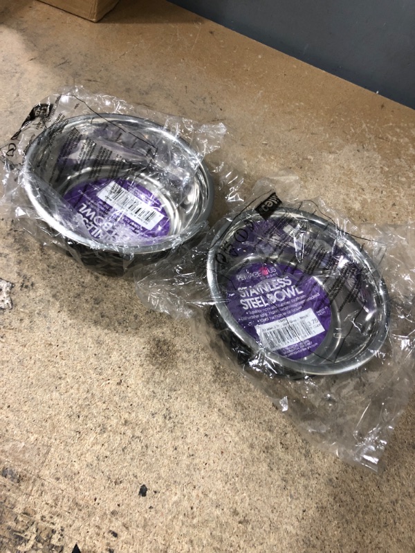 Photo 1 of 2 pack PetRageous 13098 Fiji Stainless Steel Non-Slip Dishwasher Safe Dog Bowl 3.75-Cup Capacity 6.75-inch Diameter 2.5-inch Tall for Medium and Large Dogs, Light Grey and Black