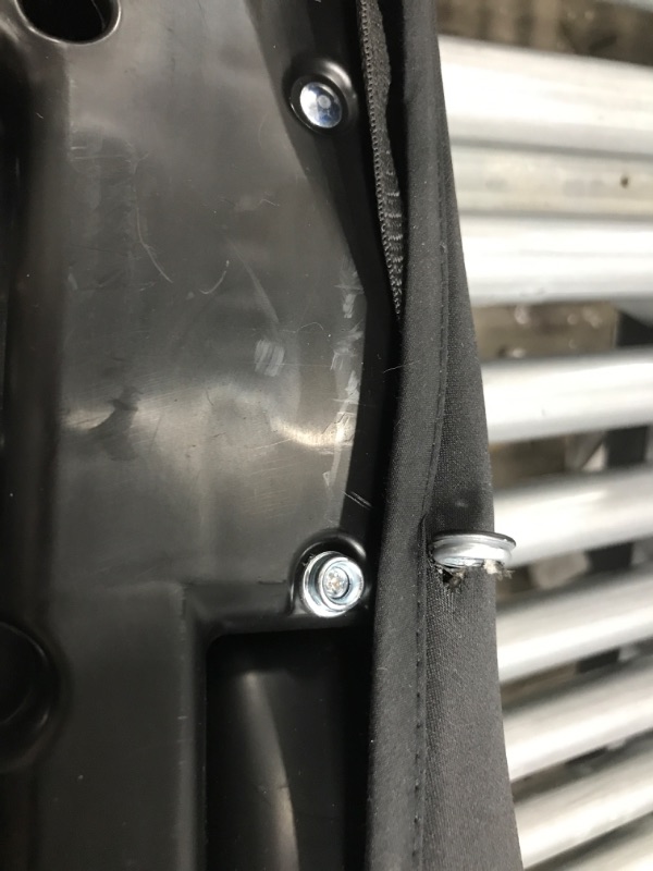 Photo 5 of Diono Radian 3R, 3-in-1 Convertible Car Seat, Rear Facing & Forward Facing, 10 Years 1 Car Seat, Slim Fit 3 Across, Jet Black Radian 3R Fits 3 Across Black Jetm ,23   *-*BUTTONS BROKEN ON BACK*-*