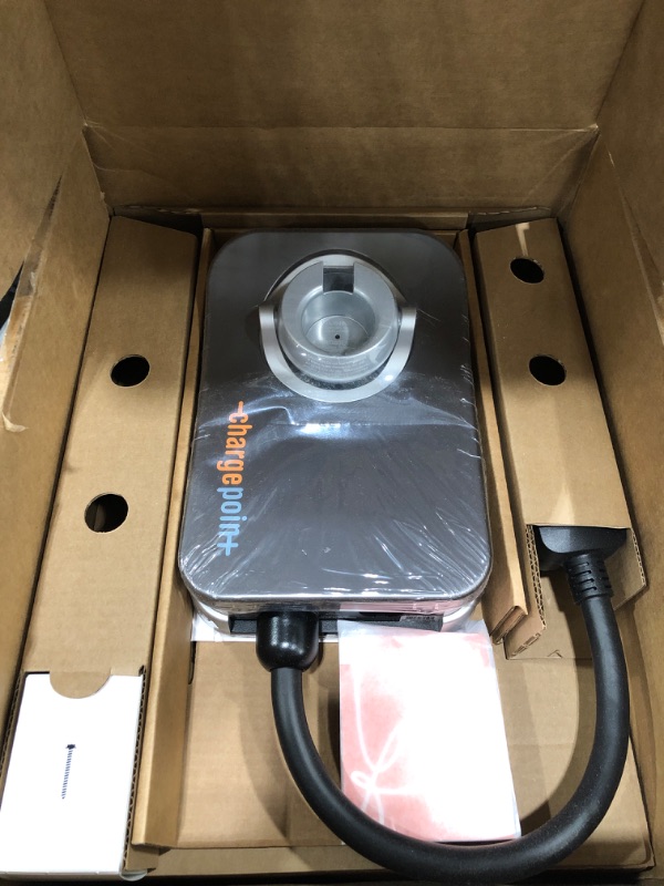 Photo 2 of ChargePoint Home Flex Electric Vehicle (EV) Charger upto 50 Amp, 240V, Level 2 WiFi Enabled EVSE, UL Listed, Energy Star, NEMA 6-50 Plug or Hardwired, Indoor/Outdoor, 23-Foot Cable
