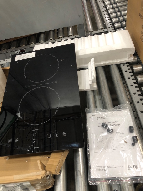 Photo 2 of ***PARTS ONLY*** Empava Electric Stove Induction Cooktop Vertical with 2 Burners in Black Vitro Ceramic Smooth Surface Glass 120V, 12 Inch