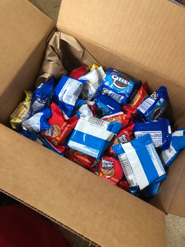 Photo 2 of *EXPIRE March 2023*
Nabisco OREO Original, OREO Golden, CHIPS AHOY! & Nutter Butter Cookie Snacks Variety Pack, School Snacks, 56 ct Snack Packs (2 Cookies Per Pack)
