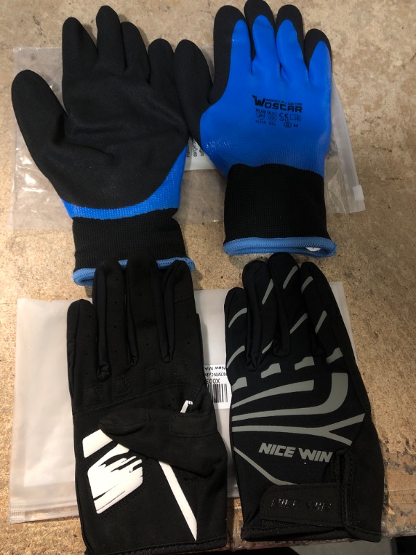 Photo 1 of glove bundle (M &L)