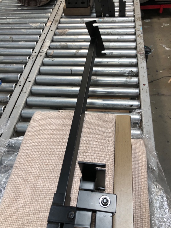 Photo 1 of 1 Pair***Metal Frame Side Sail****Adjustable From 54" to 80" --7" Rise